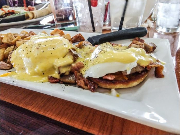 THE BUTCHER'S EGGS BENEDICT - Picture of The Butcher, The Baker