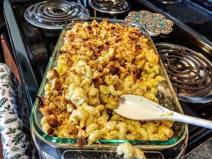 Baked Macaroni and Cheese Dish